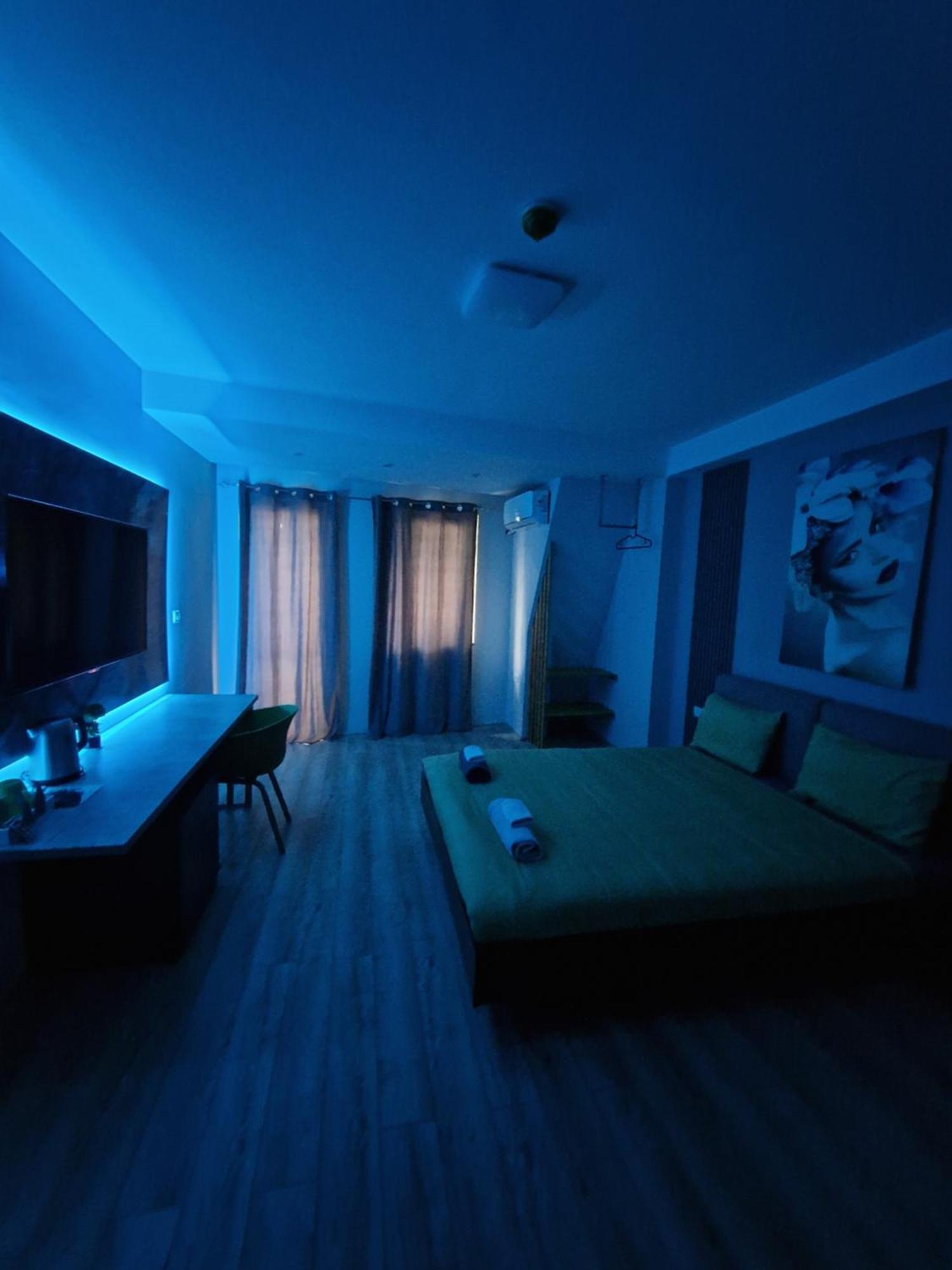 Vanilla Boutique Apartments Скопие Екстериор снимка