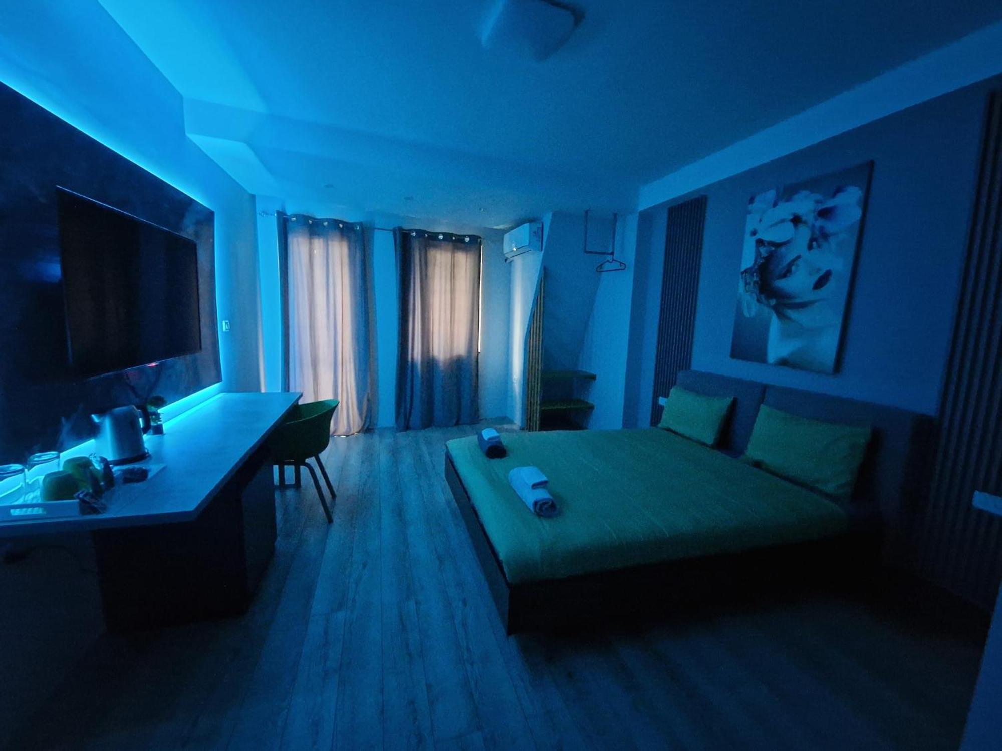 Vanilla Boutique Apartments Скопие Екстериор снимка