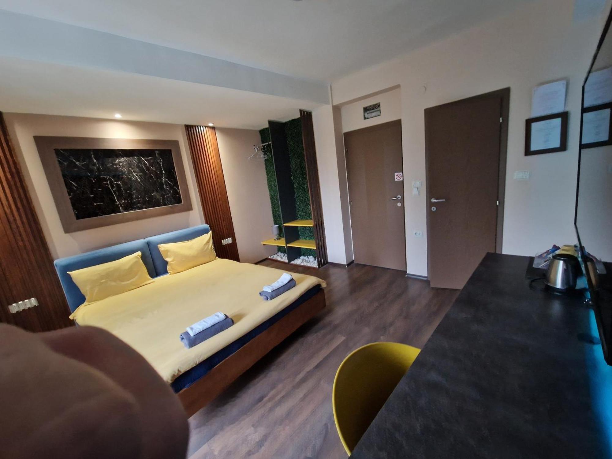 Vanilla Boutique Apartments Скопие Екстериор снимка
