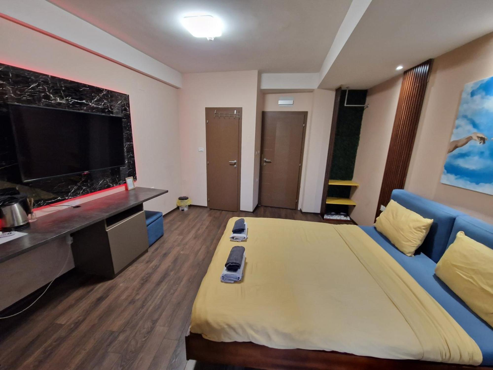 Vanilla Boutique Apartments Скопие Екстериор снимка