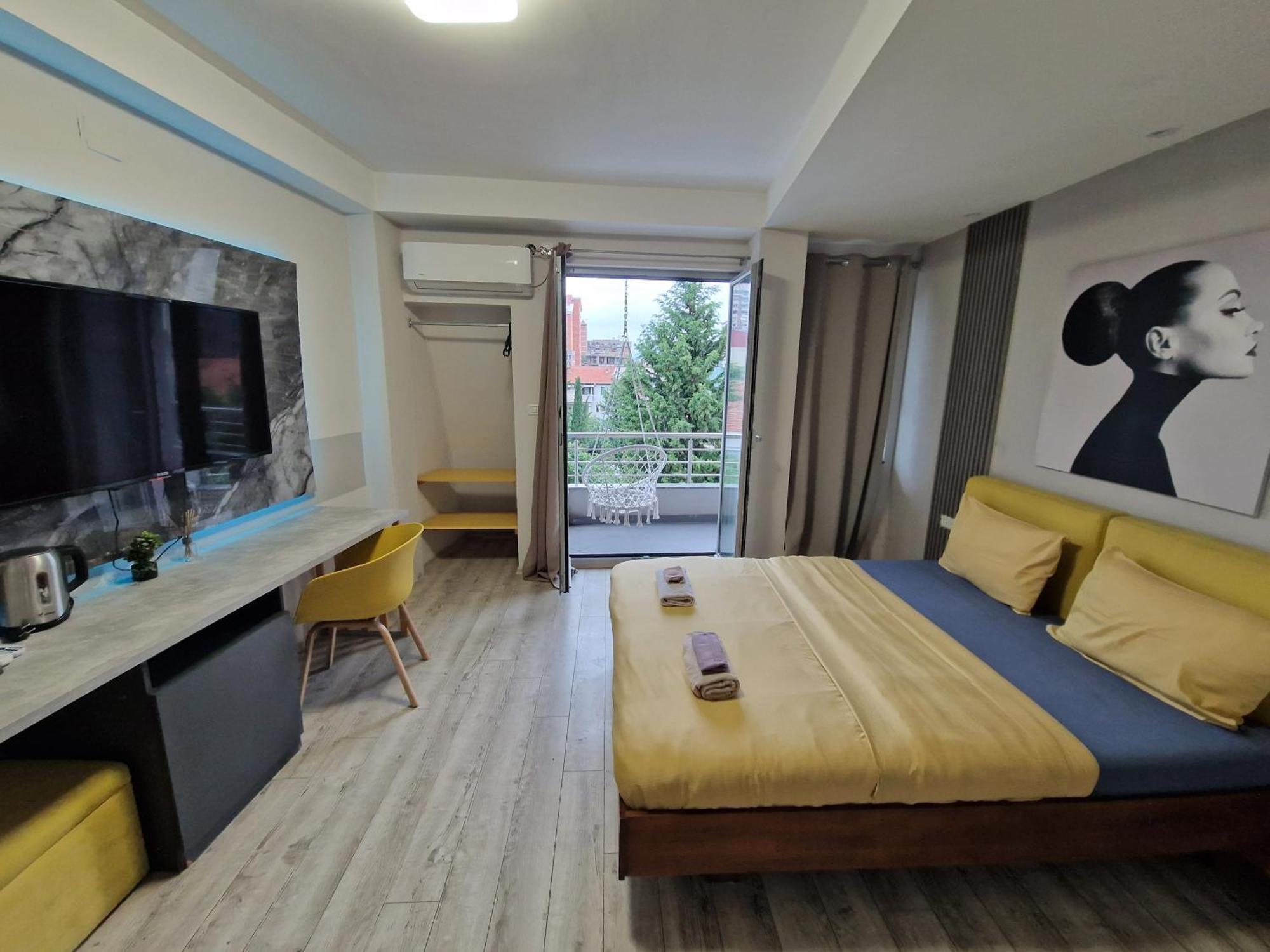 Vanilla Boutique Apartments Скопие Екстериор снимка