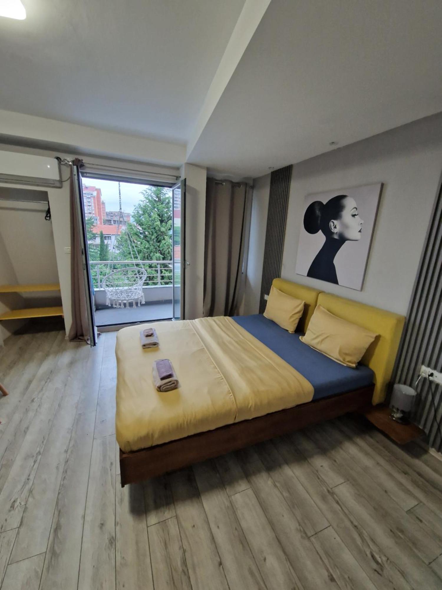 Vanilla Boutique Apartments Скопие Екстериор снимка